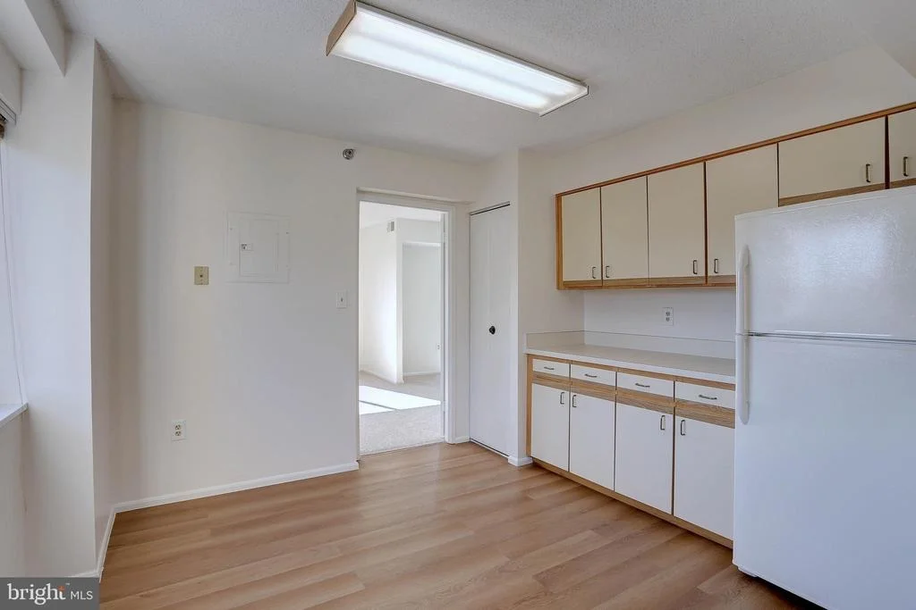 Photo of Unit 3826 at 15115 INTERLACHEN DRIVE