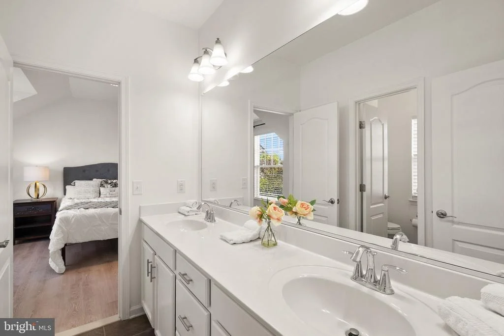 Photo of 41125 SHEFFIELD FOREST DRIVE