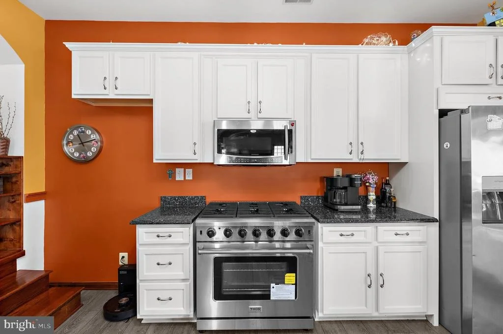 Photo of 545 FOREST VIEW ROAD