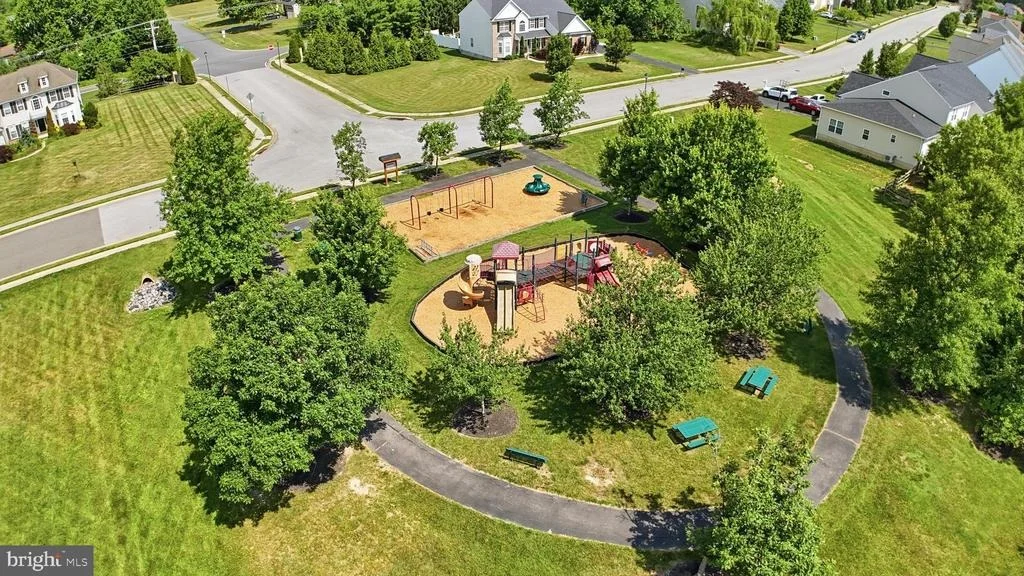 Photo of 5 OBSIDIAN WAY