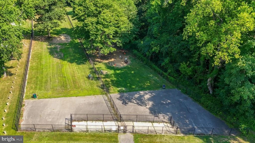 Photo of 3443 S RIVER TERRACE