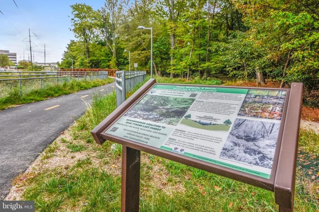 Photo of 1508 LAUREL HILL ROAD