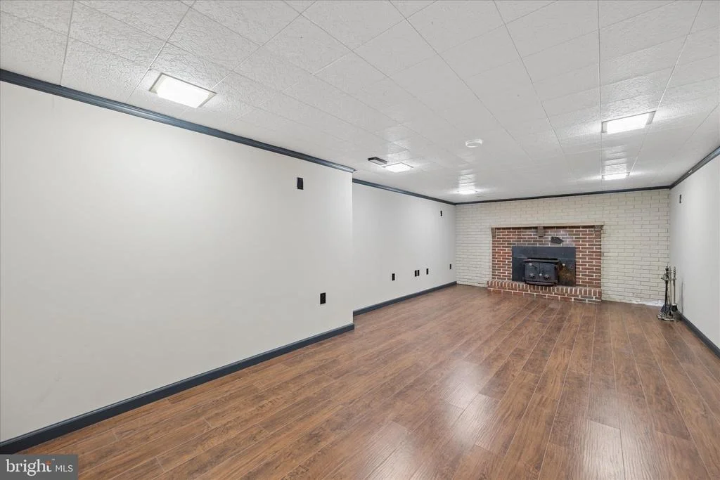 Photo of 7052 LINGANORE ROAD