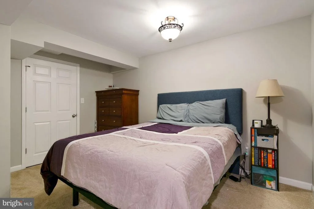 Photo of 9514 WALLINGFORD DRIVE