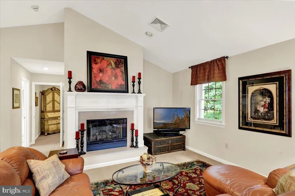 Photo of 225 LOGAN AVENUE
