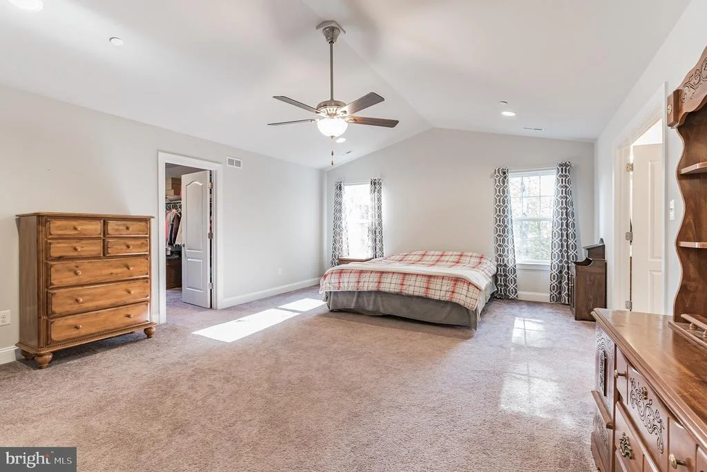 Photo of 2405 COMPTROLLERS COURT