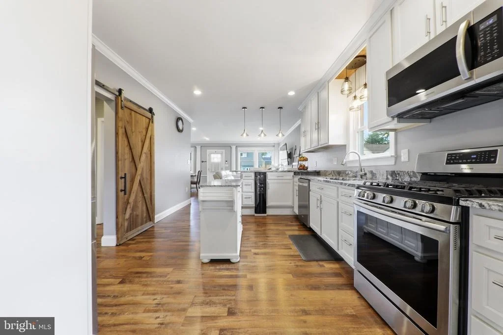 Photo of 1313 POPLAR AVENUE