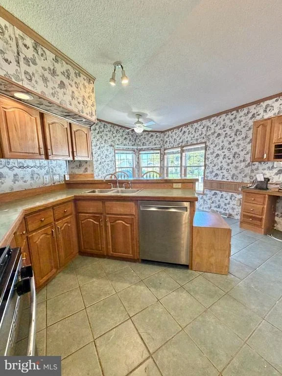 Photo of 4 BENJAMIN DRIVE