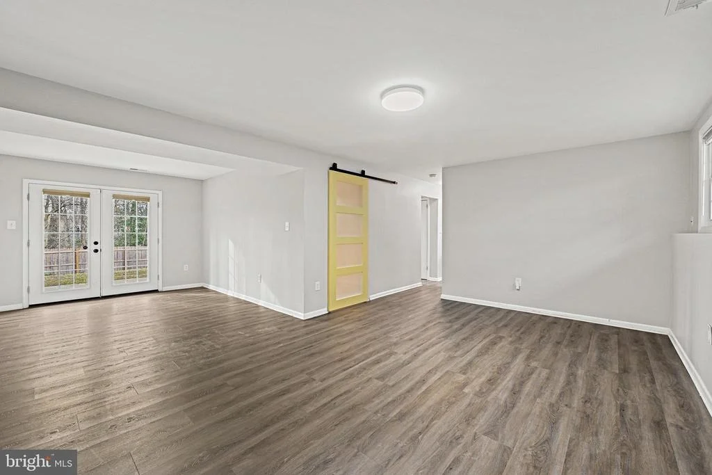 Photo of 7925 ORANGE PLANK ROAD
