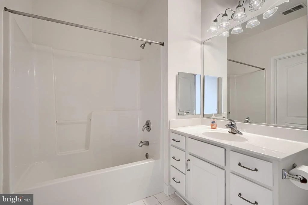 Photo of Unit 1 at 1400 JOPPA FOREST DRIVE