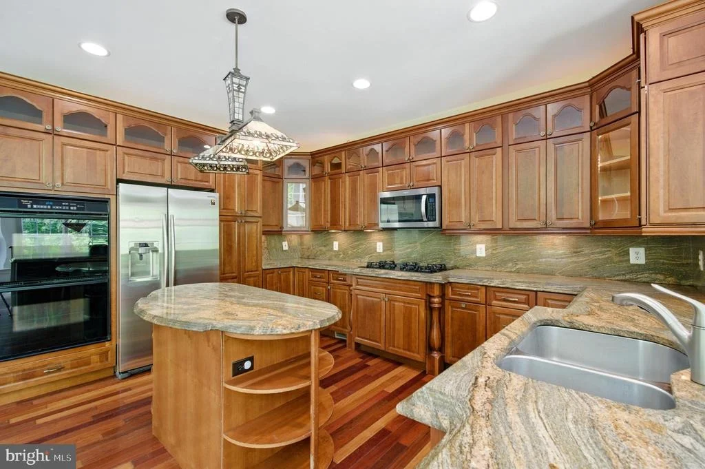 Photo of 1002 COVINGTON WAY