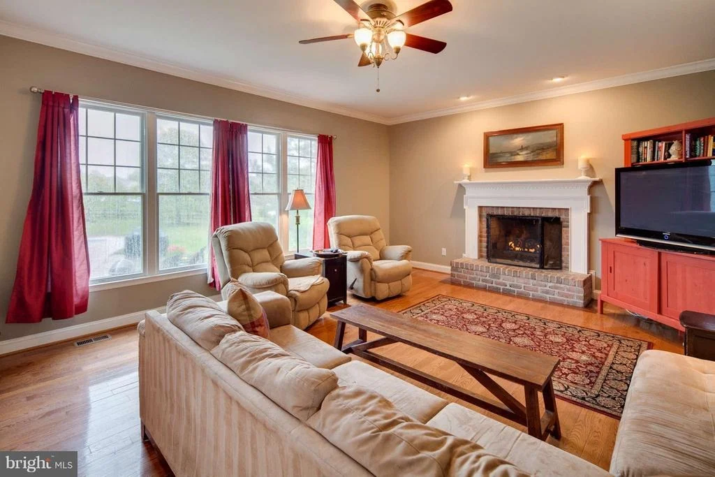 Photo of 1343 ANGLESEY DRIVE
