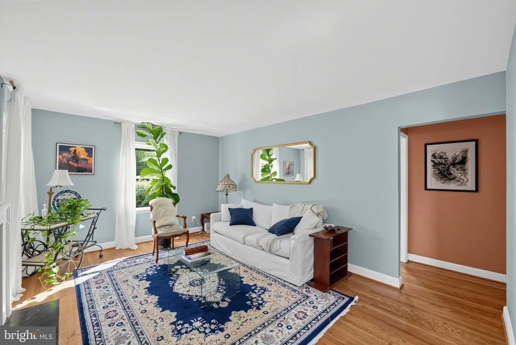 Photo of 9107 WIRE AVENUE