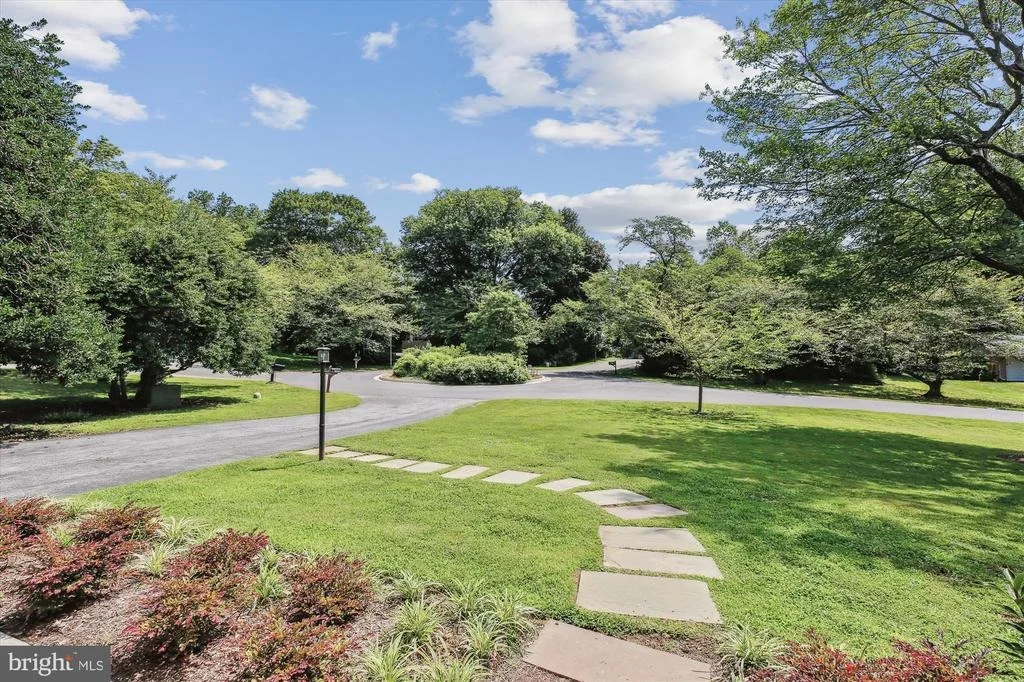 Photo of 14908 FLINTSTONE LANE