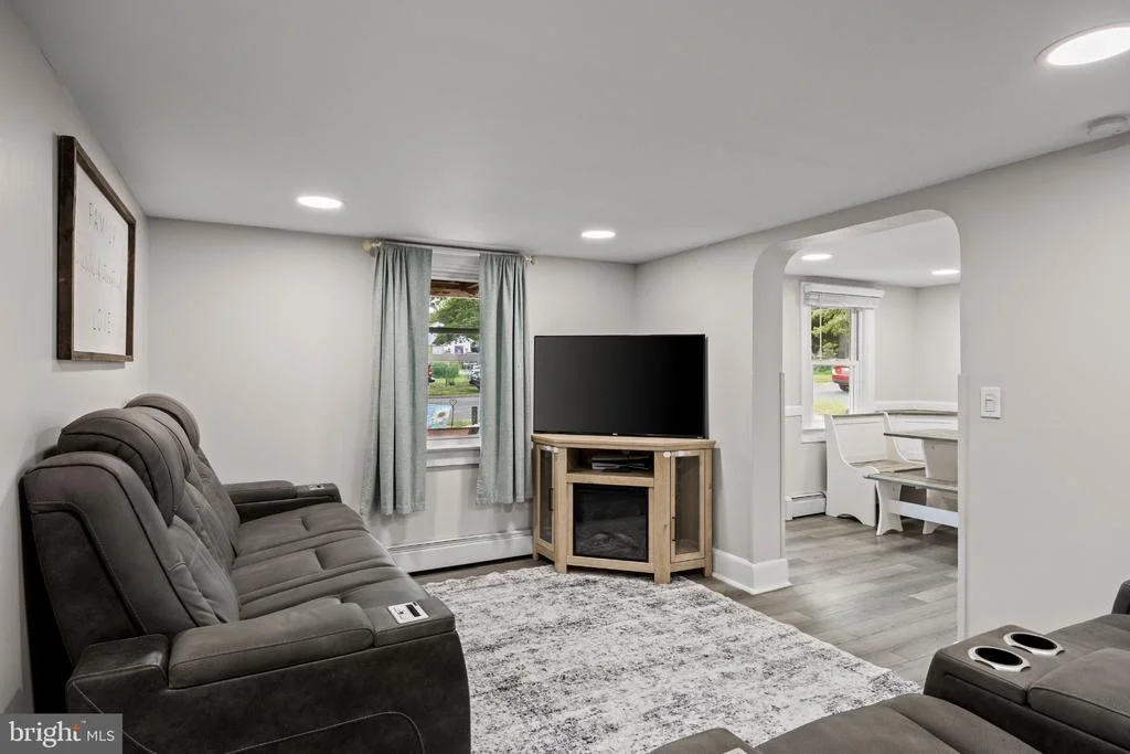 Photo of 405 3RD STREET