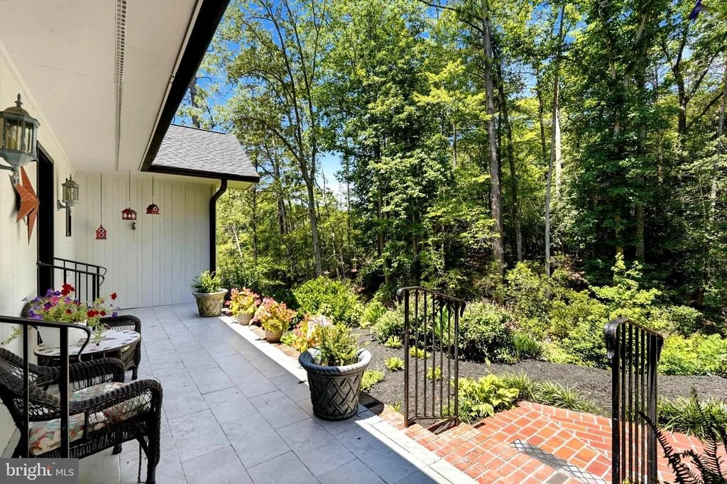 Photo of 750 LEVELGREEN RD.