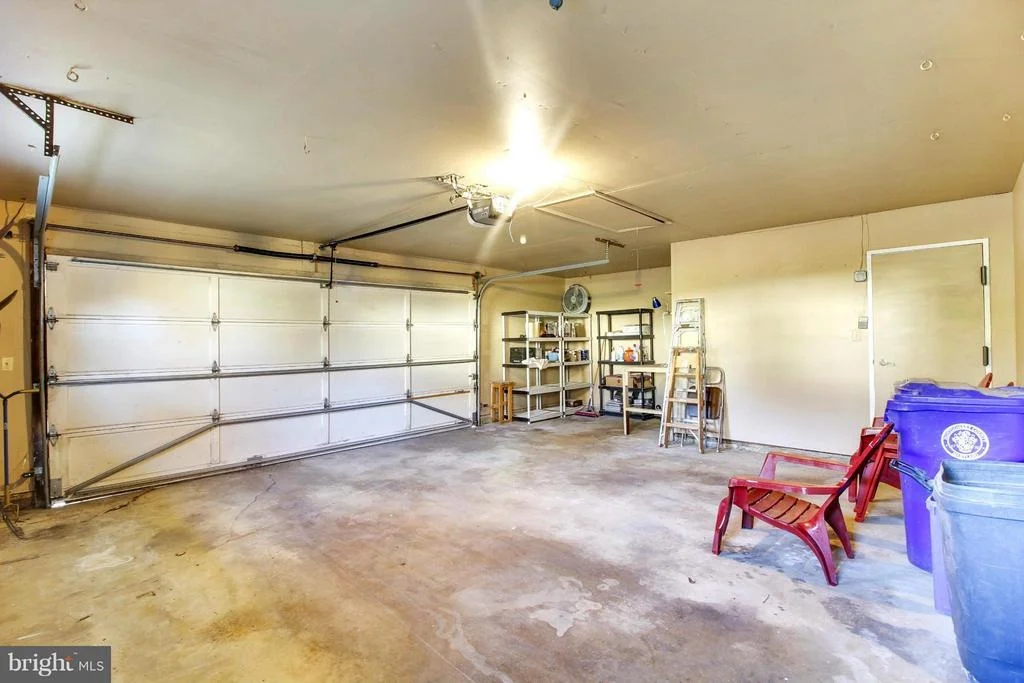 Photo of 13800 BEACON HOLLOW LANE