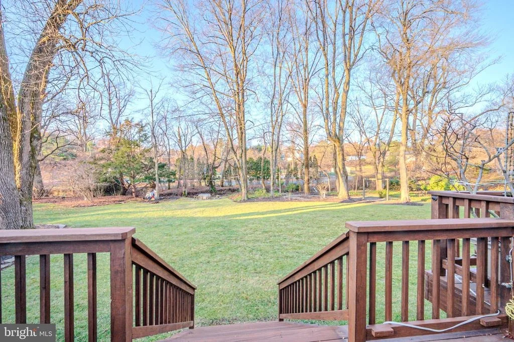 Photo of 612 HYDE RUN DRIVE
