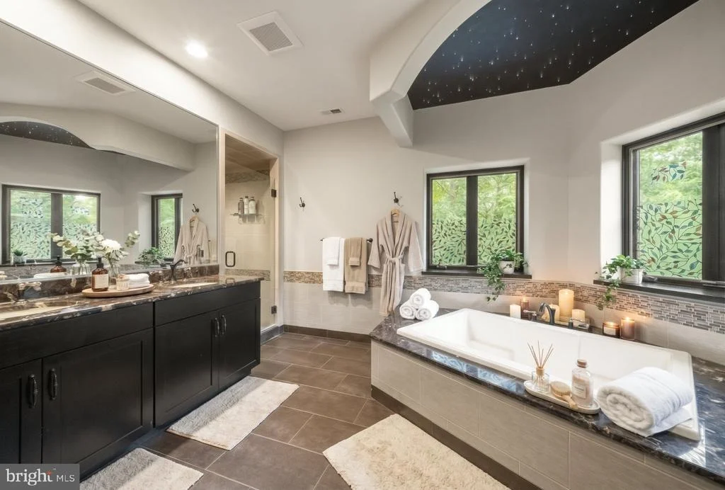Photo of 8419 OVERLOOK STREET