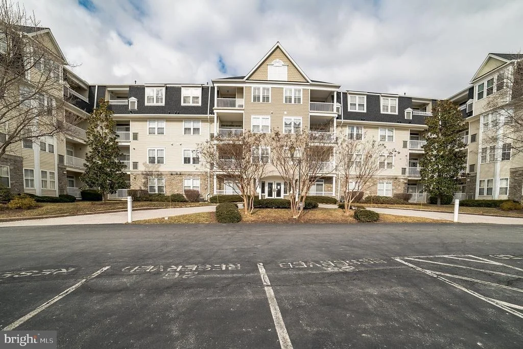 Photo of Unit 312 at 2520 WATERSIDE DRIVE