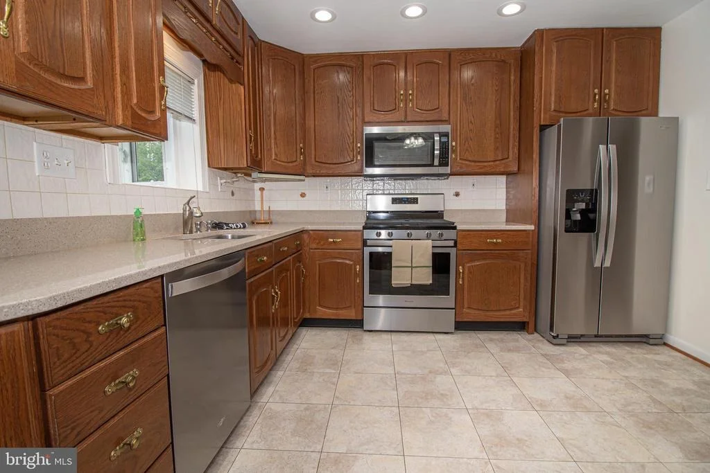 Photo of 11500 KENTON DRIVE