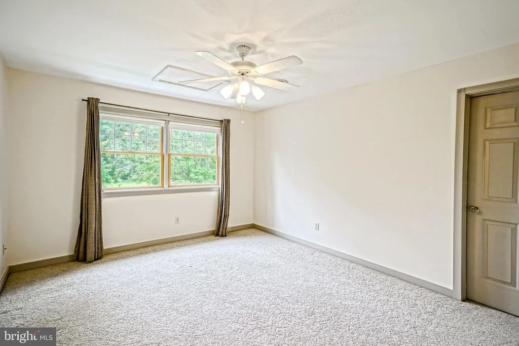 Photo of 33810 N HERON DRIVE