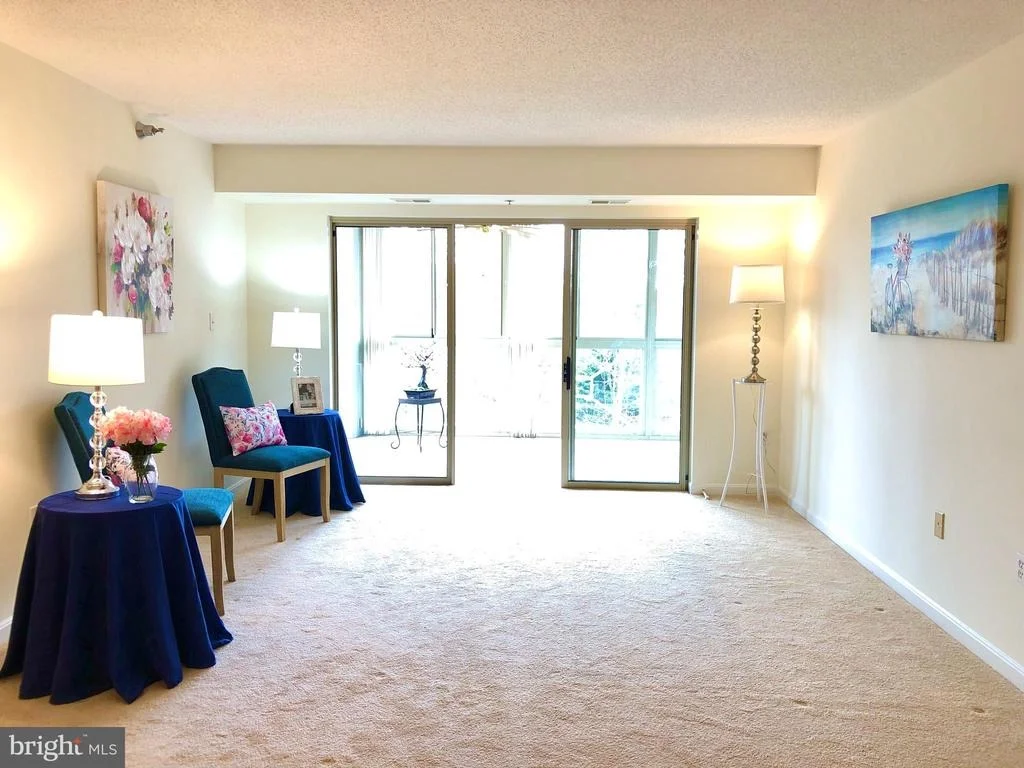 Photo of Unit 403 at 14809 PENNFIELD CIRCLE