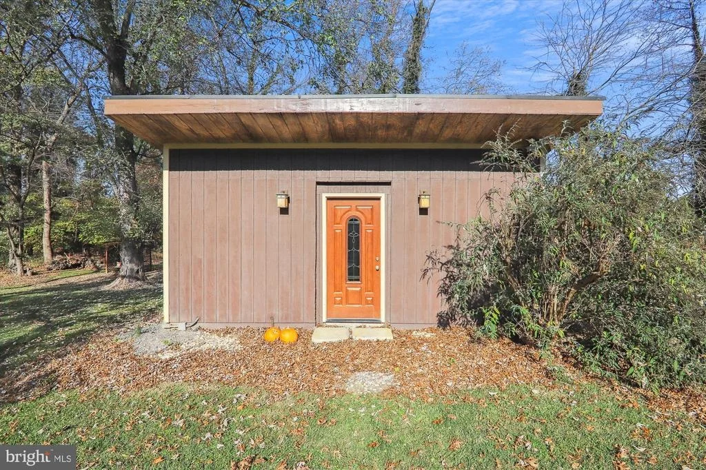 Photo of 18301 BROOKE ROAD