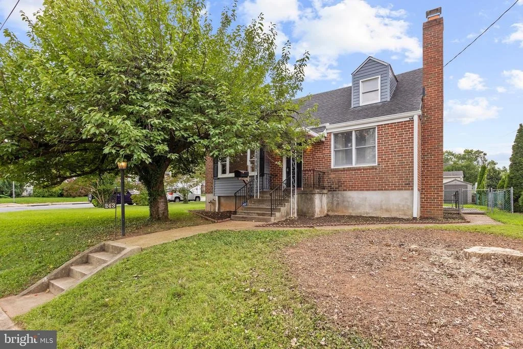 Photo of 243 4TH AVENUE