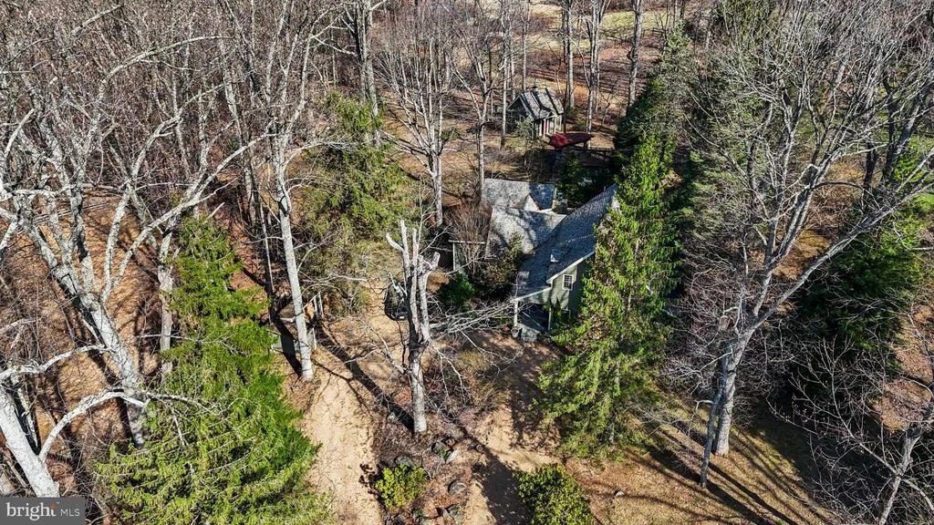 Photo of 17641 RAVEN ROCKS ROAD