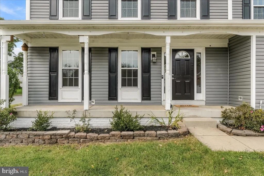 Photo of 623 ANGELWING LANE