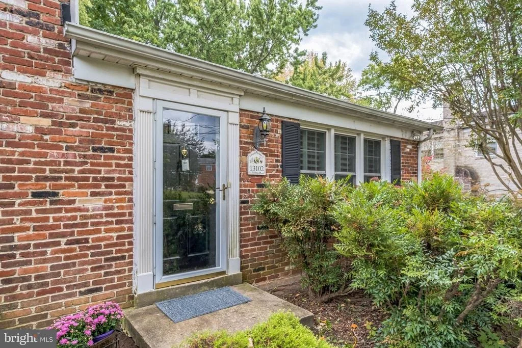 Photo of 13102 FOXHALL DRIVE