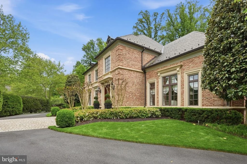 Photo of 1204 DAVISWOOD DRIVE