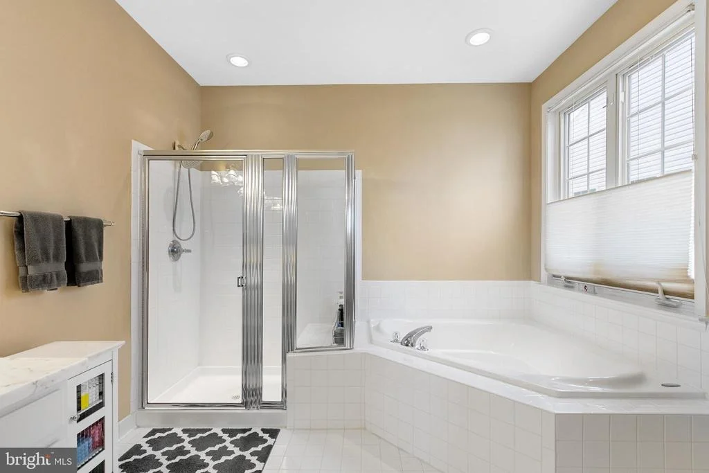 Photo of 12819 ARNOT LANE