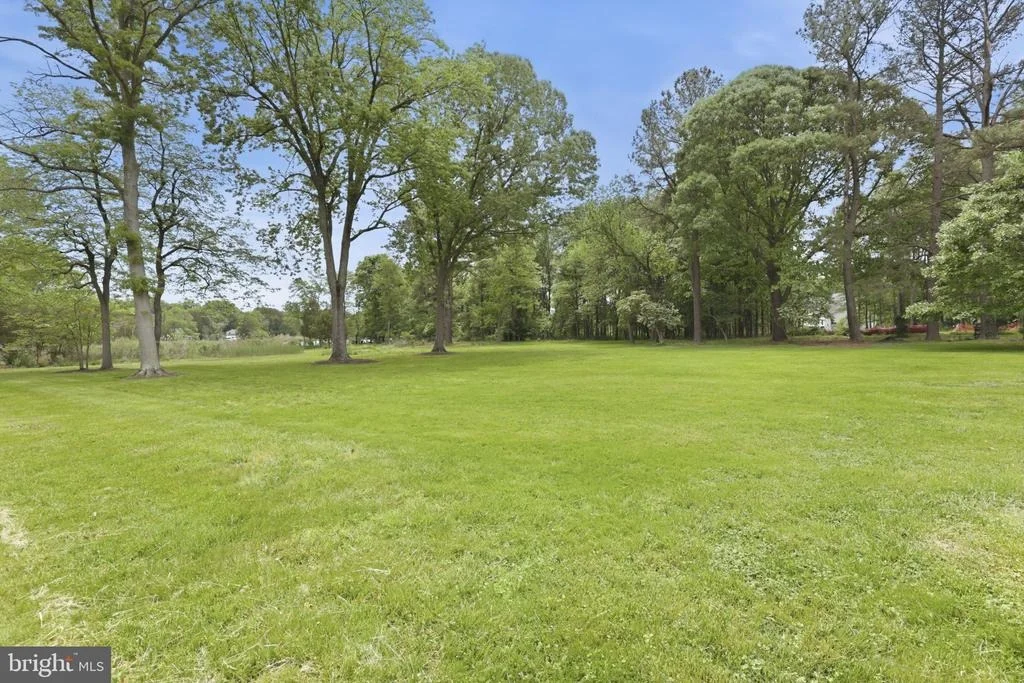 Photo of 5865 DEALE BEACH ROAD