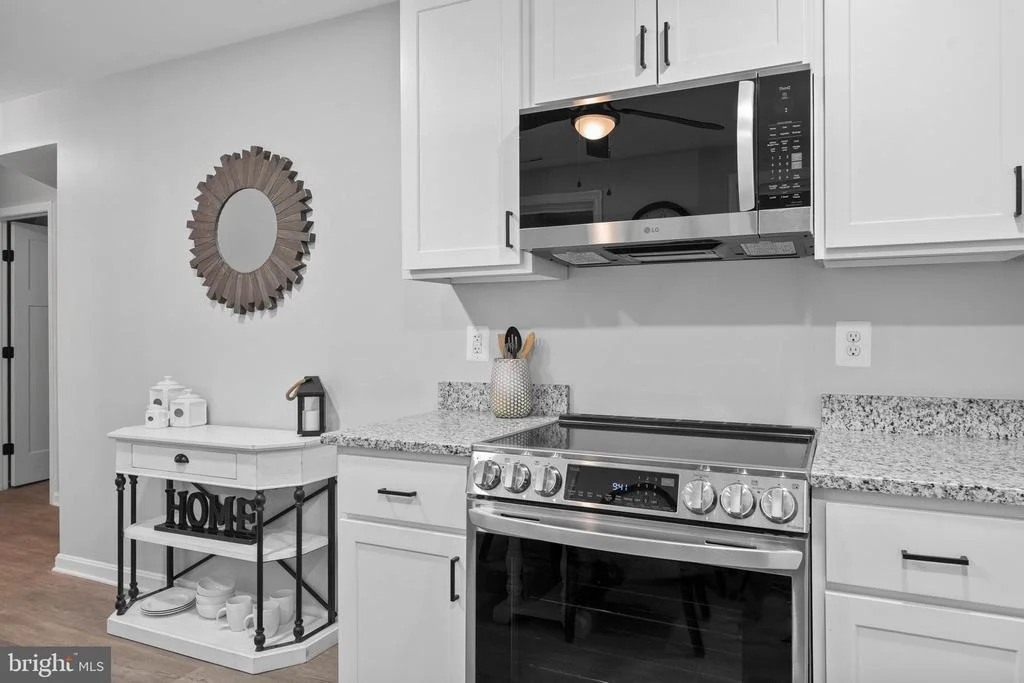 Photo of 1235 CALVERT BEACH ROAD