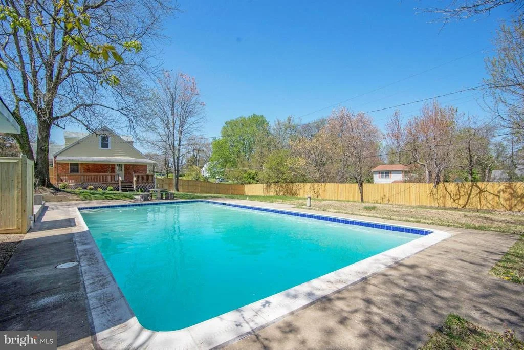 Photo of 6411 HILLSIDE LANE