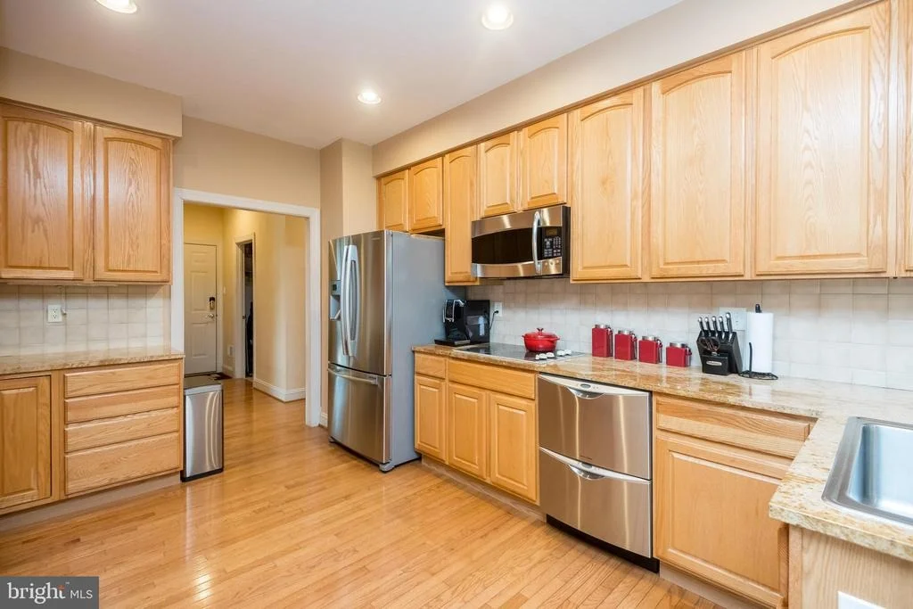 Photo of 5105 WELLINGHALL WAY