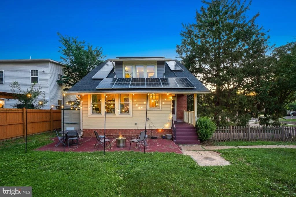 Photo of 6031 3RD STREET NW