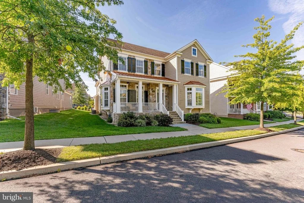 Photo of 305 QUIGLEY DRIVE