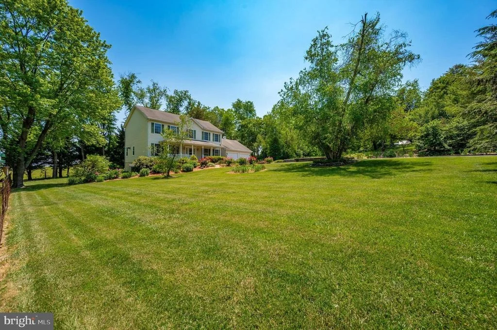 Photo of 4737 ELMER DERR ROAD