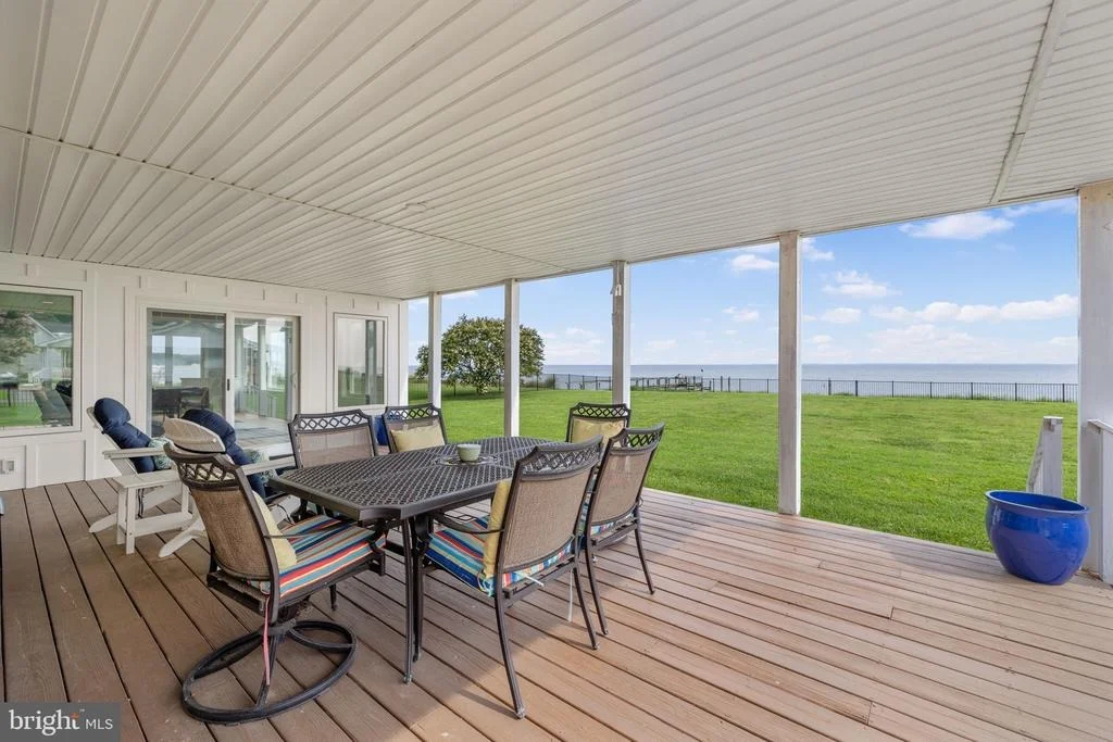 Photo of 339 POTOMAC DRIVE