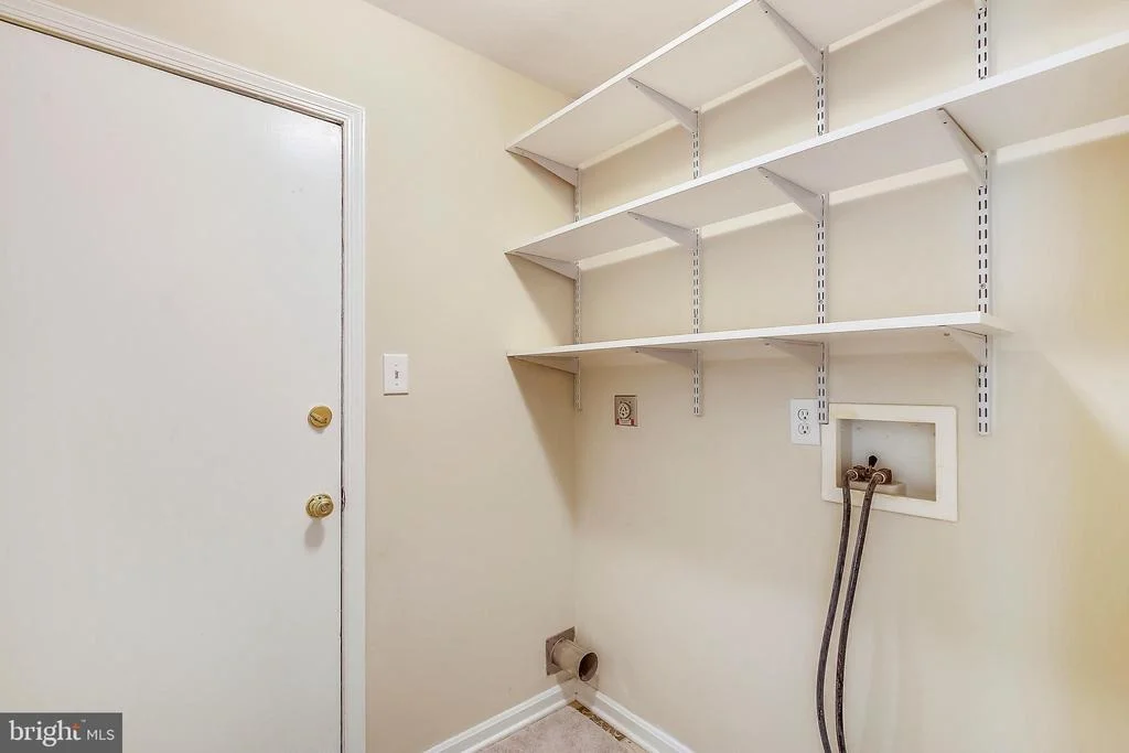 Photo of 1805 CHAPEL HILL ROAD