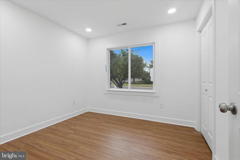 Photo of 10501 BEECHWOOD DRIVE