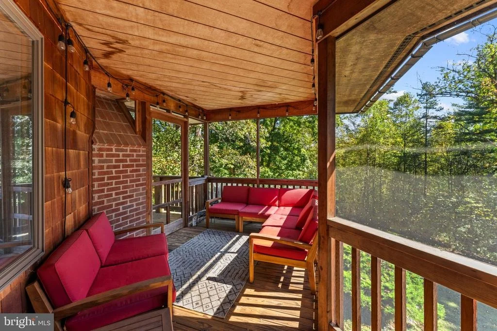 Photo of 207 GRAND VIEW ROAD