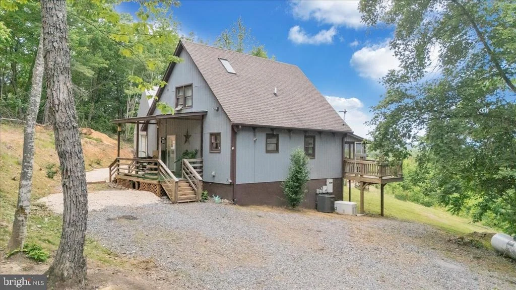 Photo of 722 FOLEY RIDGE ROAD