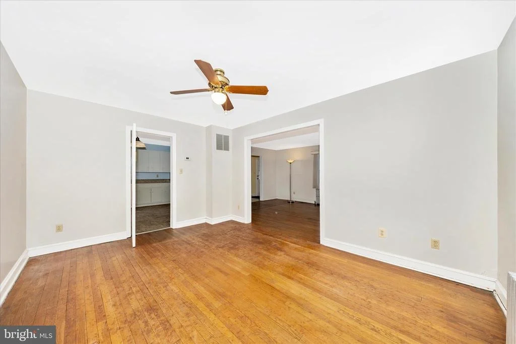 Photo of 9 E 13TH STREET