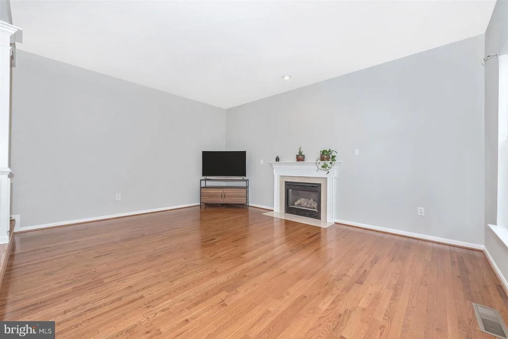 Photo of 606 BUSHYTAIL DRIVE