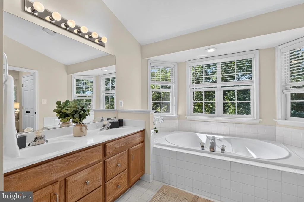 Photo of 6482 WARWICK CIRCLE