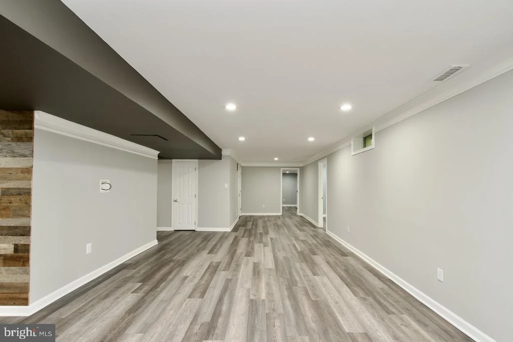Photo of 5495 ASHLEIGH ROAD